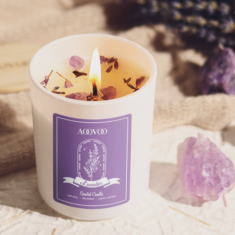 Lavender scented candle: the key to physical and mental energy for working women