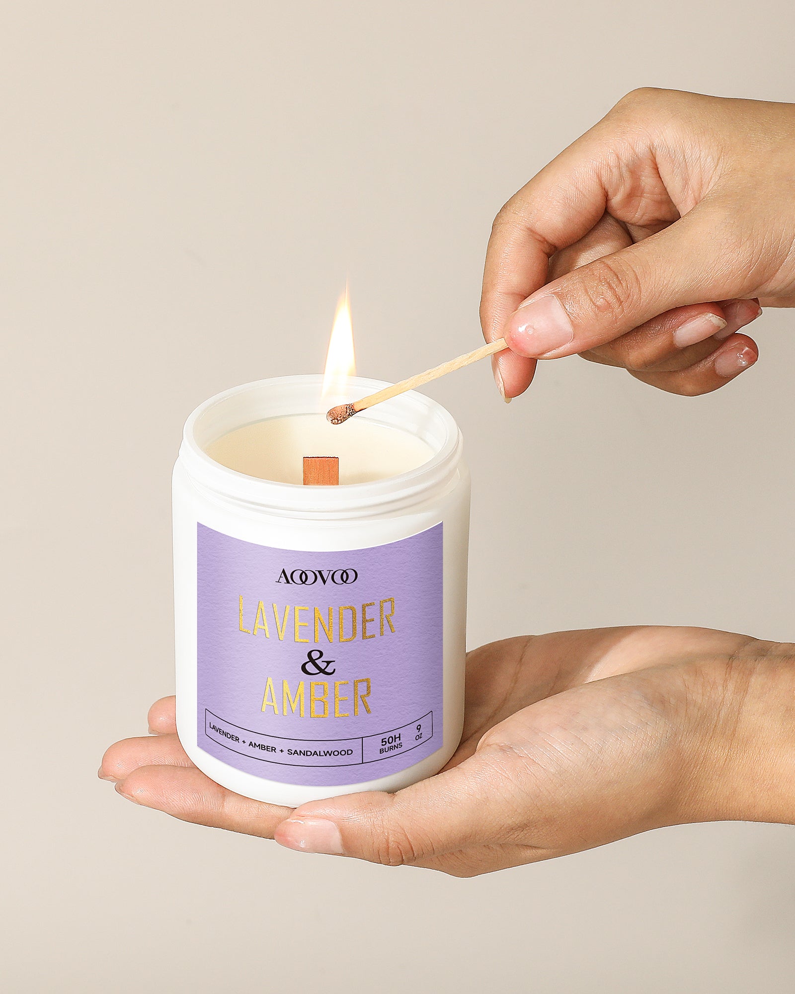 AOOVOO Classic Scented Candle –  Gold light Gift Box