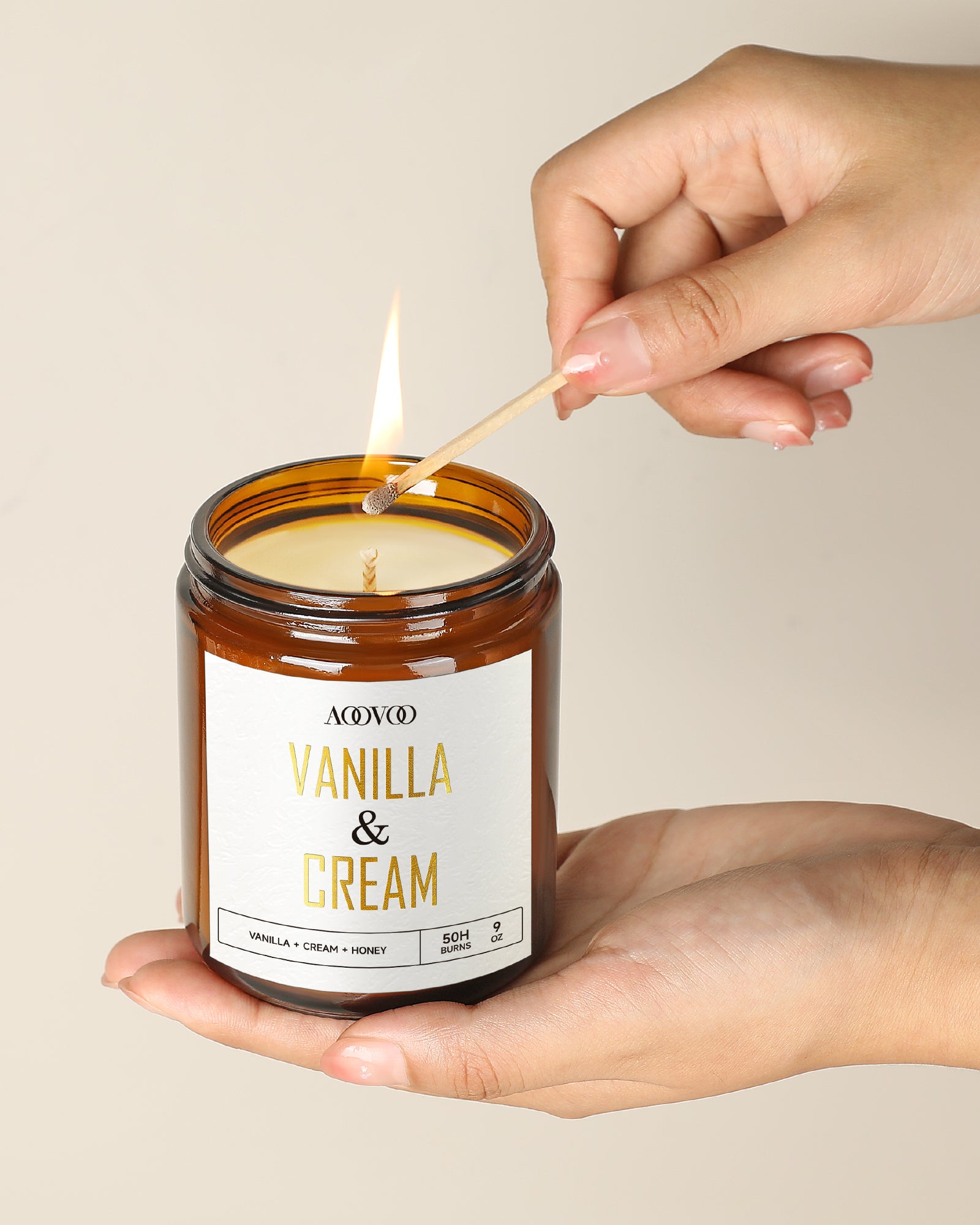 AOOVOO Scented Candle Golden Light - Vanilla & Cream