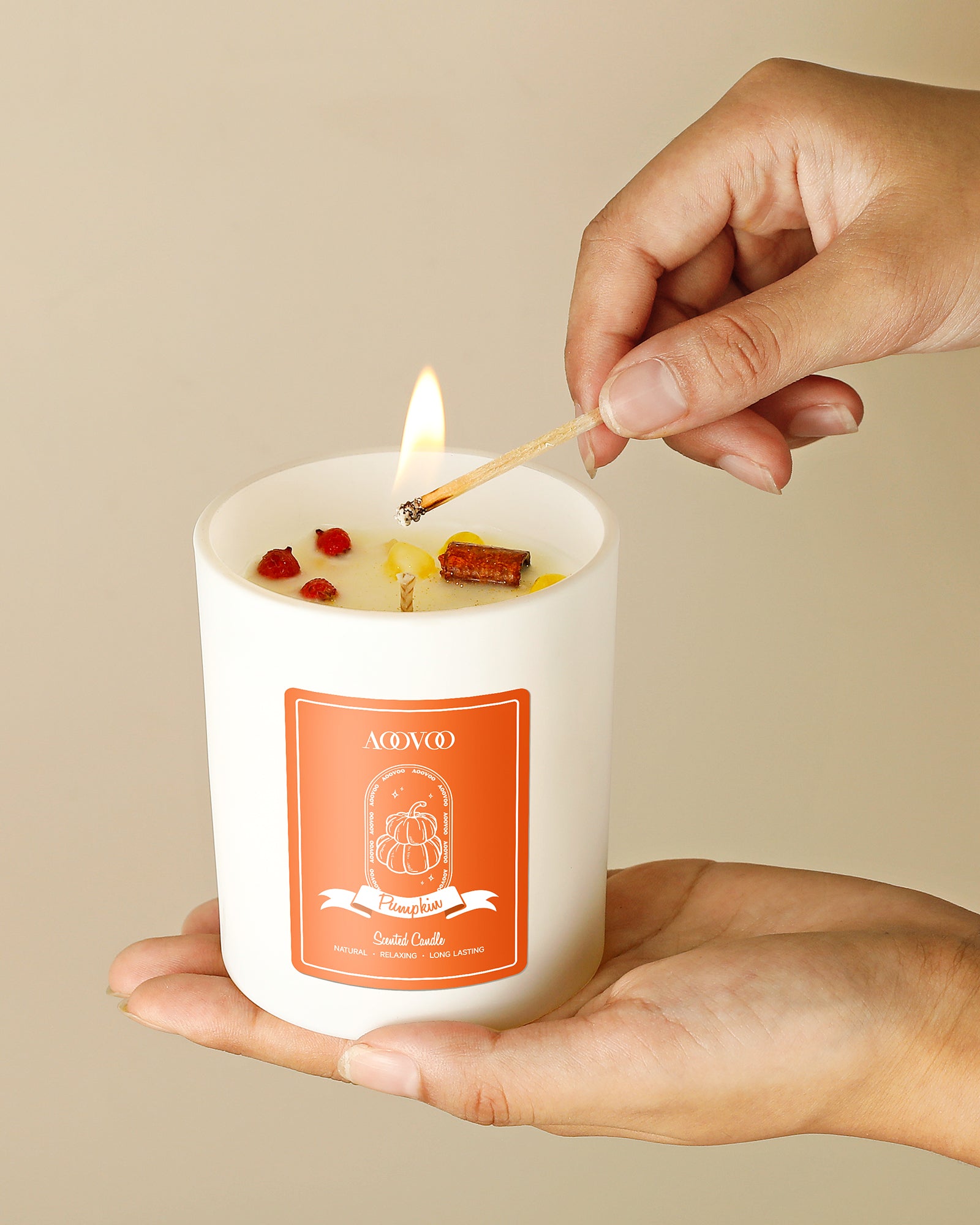 AOOVOO Scented Candle – Ripe Pumpkin with Crystals Inside