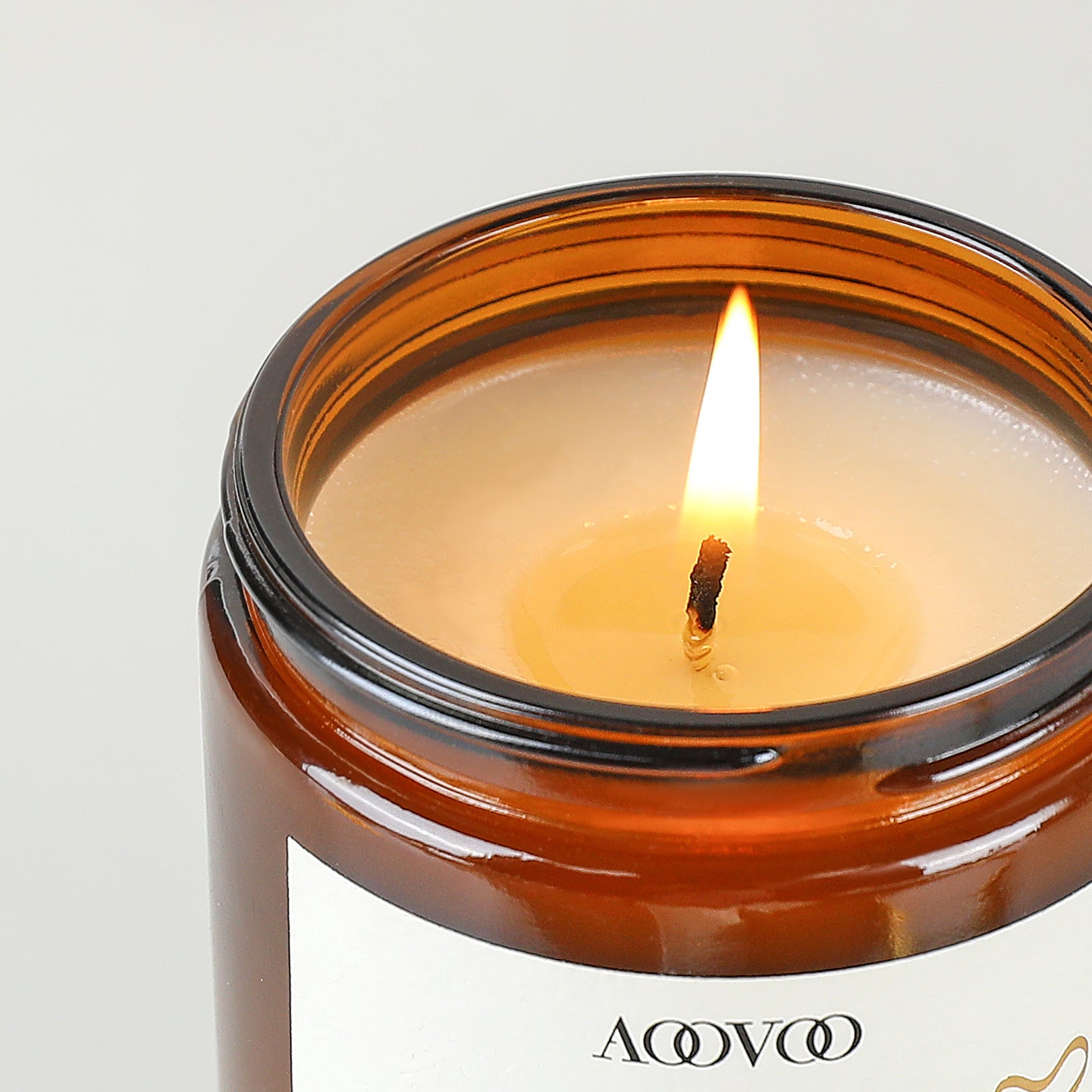 Long-lasting scented candles